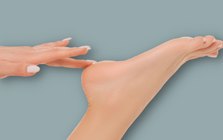 PLEJE HÆNDER OG FØDDER