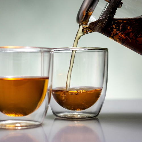 glas og kander til te og kaffe fra teministeriet