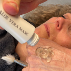  Aloe Vera Mask m. urter