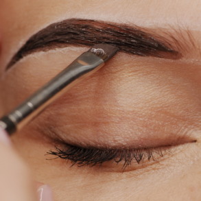 Kursus farvning af vipper & bryn inkl. opstartspakke