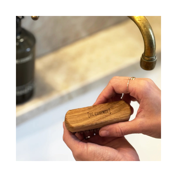 Neglebrste - Olieret Eg